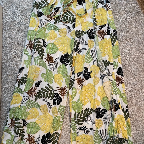 Newlook Pants - Tropical Wide Leg Pants